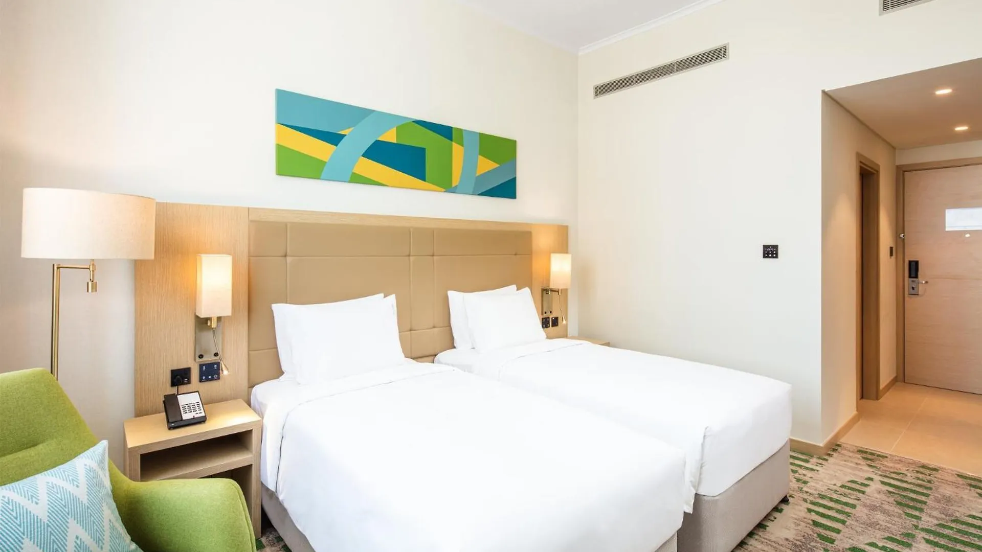 ****  Holiday Inn & Suites - Dubai Science Park, An Ihg Hotel الإمارات العربية المتحدة