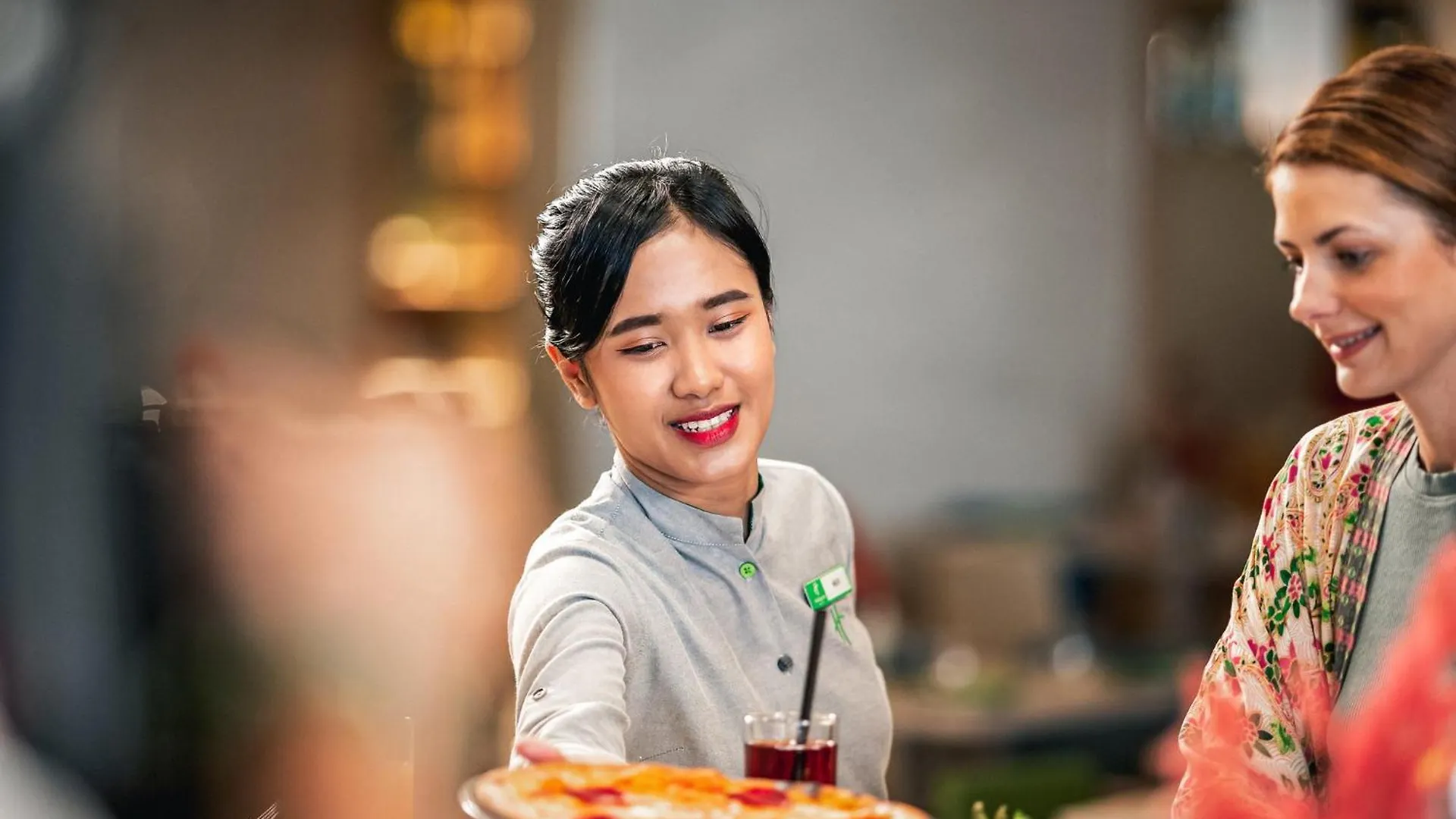 Holiday Inn & Suites - Dubai Science Park By Ihg Hotel